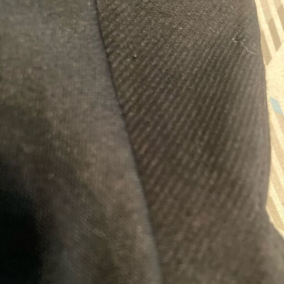 Topshop black mini scalloped bottom - Picture 3 of 5